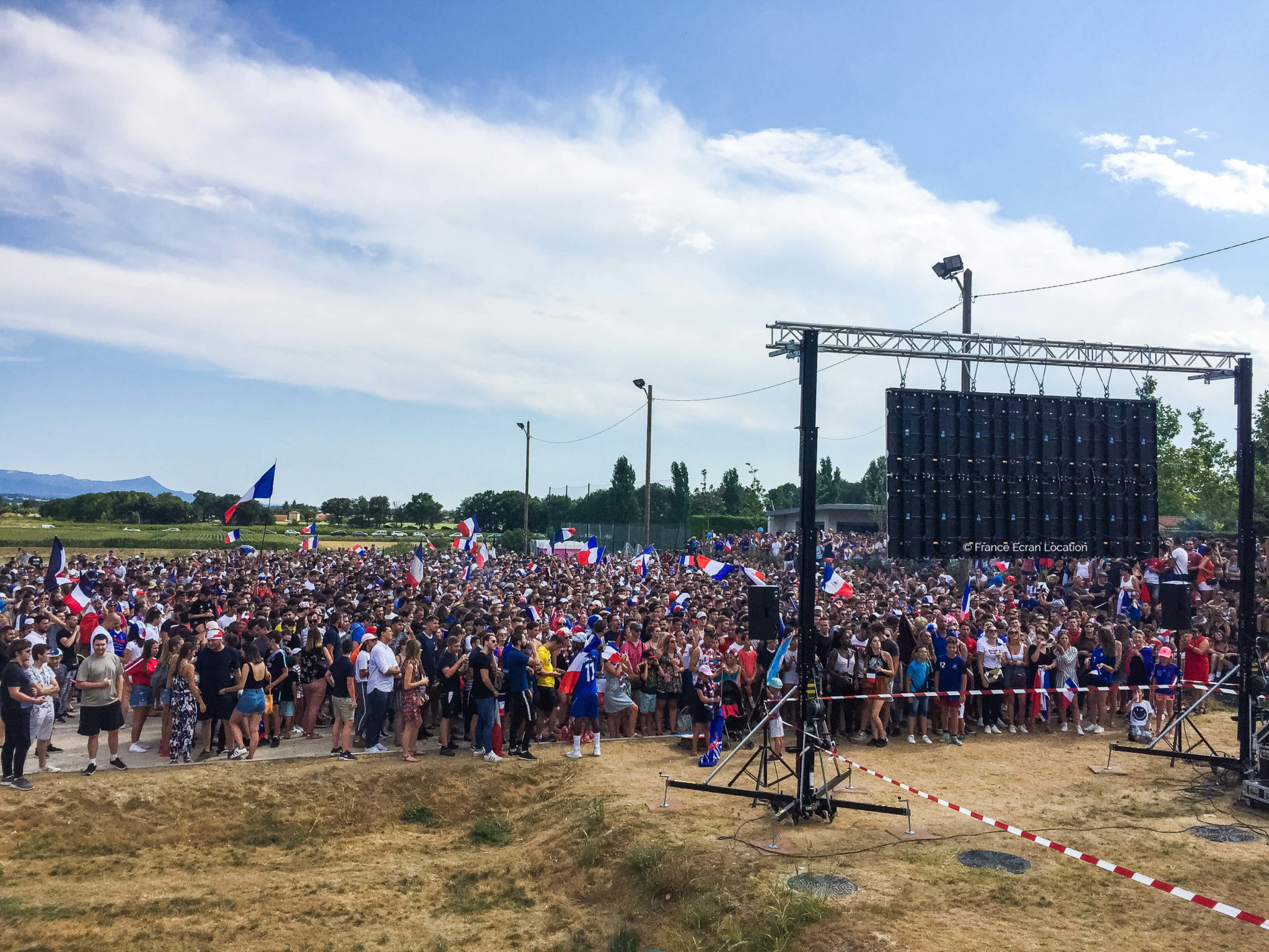 Fan Zone Location Ecran LED modulable pour fan zone France Ecran