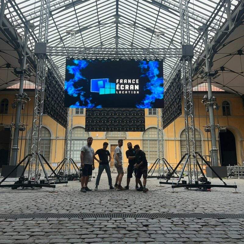 Equipe France Ecran Location